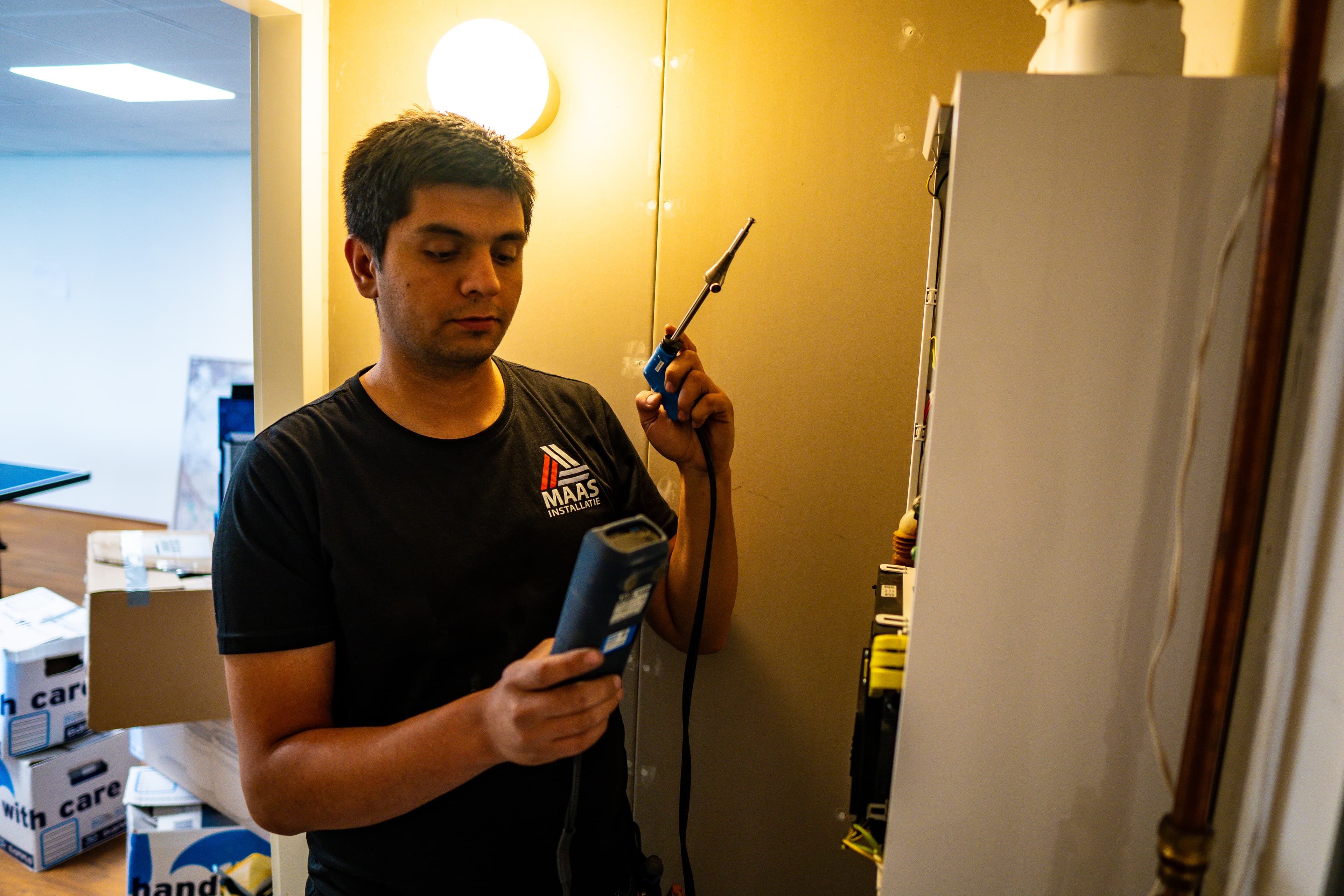 Professionele installatiediensten van Maas Installatie B.V. in Den Haag voor CV-ketels, warmtepompen en airconditioning